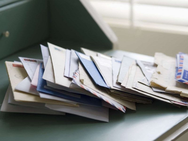 Ребёнок учится тому, что видит у себя в дому…