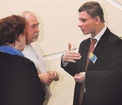 Пеликаны слетаются в лагерь «Созвездие»