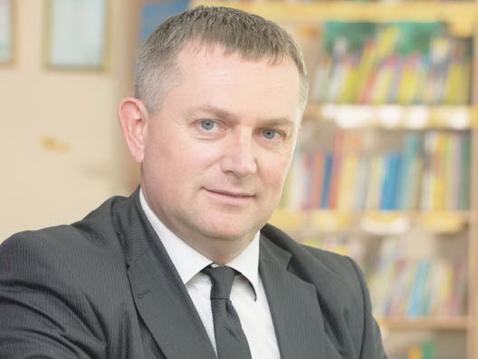 Из школы... в школу