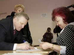 Вячеслав Шпорт голосовал и головой, и сердцем, и душой