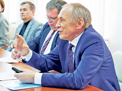 Общественная палата Хабаровска: полёт нормальный! Общественная палата Хабаровска: полёт нормальный!