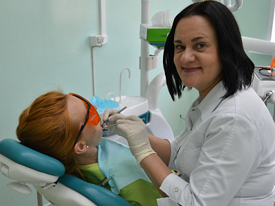 Как можно вылечить зуб в отсутствие пациента