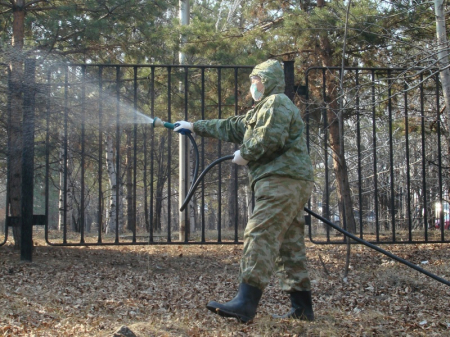 Борьба с клещом идёт под белым флагом