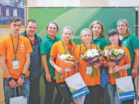 Дорогу зубным техникам, поварам, электрикам