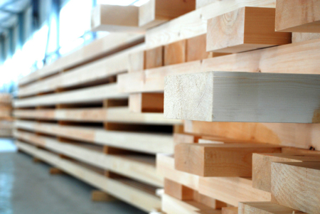 Потенциал российской деревообработки представили в Дубае