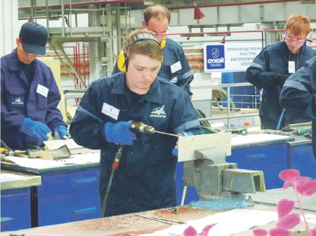 Более тысячи рабочих мест ждут инвалидов