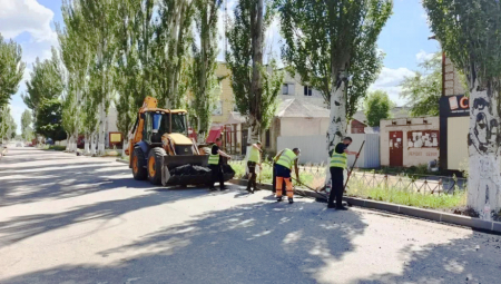 Хабаровский край третий год помогает городу Дебальцево восстанавливать дороги
