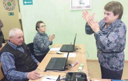 Надежда Платоновна начинает учиться - и выигрывает