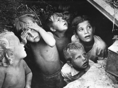 Над нами мессеры кружили…