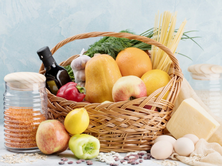 Социальные выплаты тоже влияют на стоимость продуктов