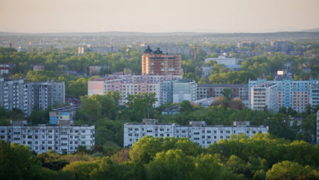 ХАБАРОВСК - КРУПНЕЙШИЙ ГОРОД ДАЛЬНЕГО ВОСТОКА
