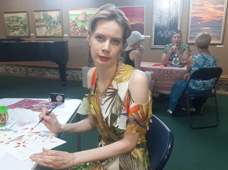 Мастер-классы, хороводы и общение за самоваром