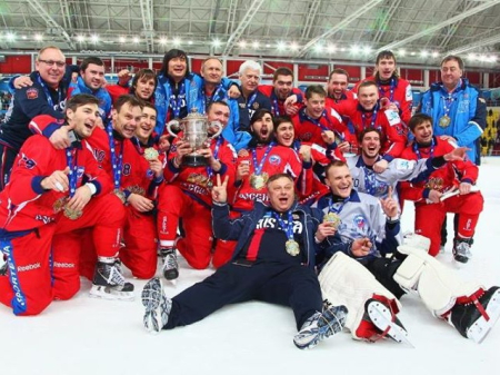 Били шведов под крышей «Ерофея»