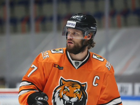 Чехи остаются в «Амуре»