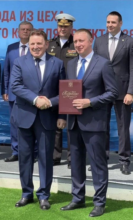 Амурский судостроительный завод спустил на воду малый ракетный корабль «Шторм»