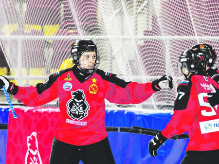 «СКА-Нефтяник» в полуфинале сыграет с «Водником»