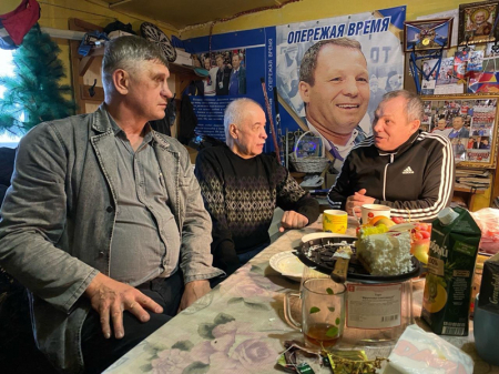 Покойся с миром боец и тренер!