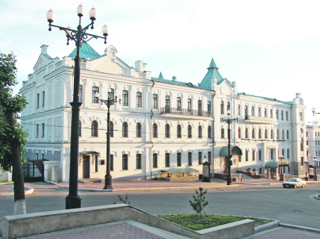 Офицерский клуб, ставший храмом искусства