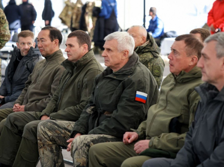 Губернаторы стреляют метко, но Юрий Трутнев – лучше