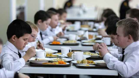 Подорожают ли завтраки школьников?