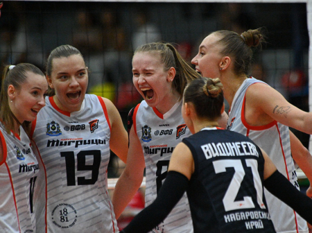 «Тигрицы» показали клыки и хлопнули дверью