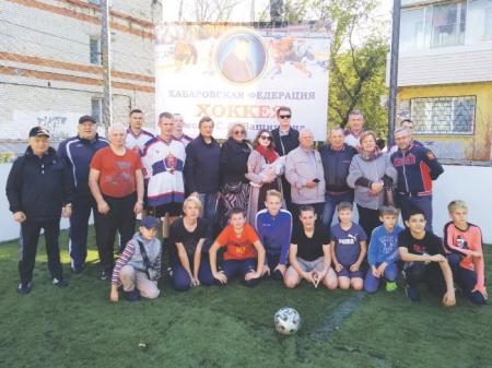 Здесь когда-то играл Александр Могильный